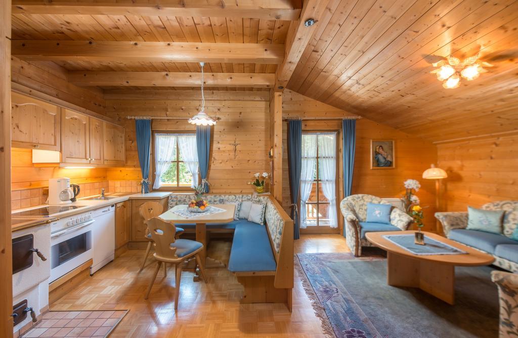 Bio-Holzhaus Und Landhaus Heimat Ramsau am Dachstein Bagian luar foto