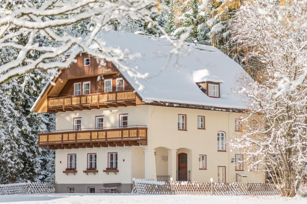 Bio-Holzhaus Und Landhaus Heimat Ramsau am Dachstein Bagian luar foto